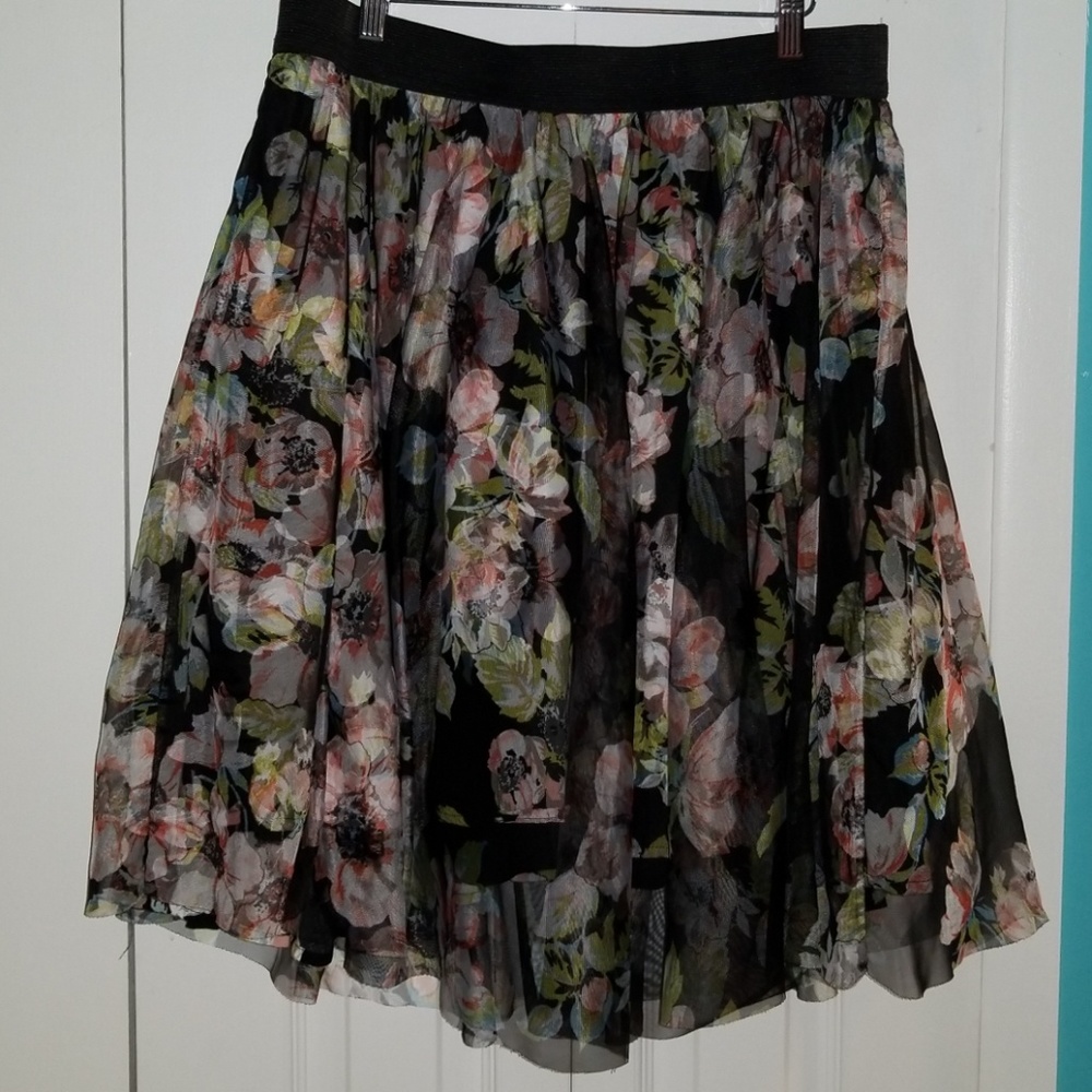 Black Floral tutu (light, not very full)